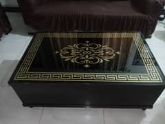 WOOD CENTER TABLE A ONE CONDITION ALL OK HA 1 NUMBER WOOD HA