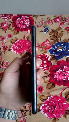 samsung galaxy A04 for urgent sale.