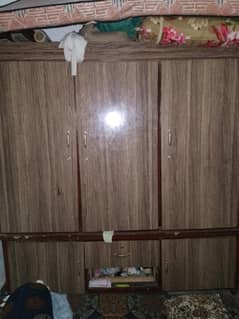 using condition wardrobes urgent sell