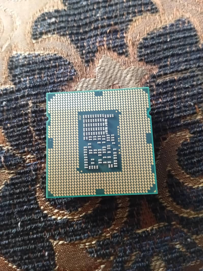 Intel Core i5 660 Processor Chip Only 10/10 Condition 2