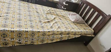 2 Single Bed with mattress