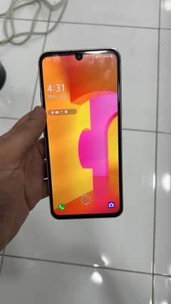 LG