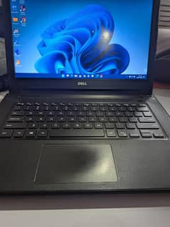 Dell Vostro 14-3468 / Core i7 7th Gen / 8 Gb Ram / 128 Gb SSD