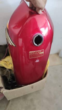 honda 125 tanki tapy