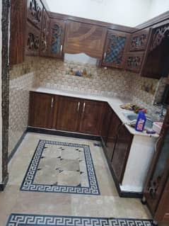 Saperate gate upr portion for rent in affshan colony near hira school