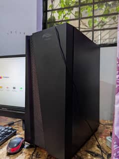 Gaming PC Core i7 for sale in mint condition