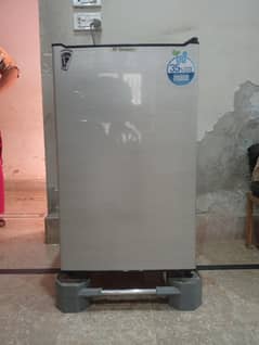 Mini fridge Dawlence