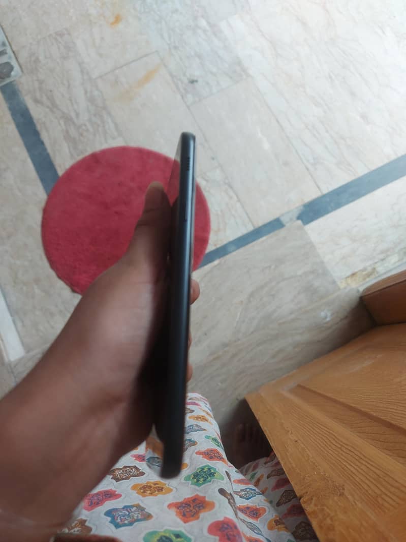 samsung a7 2017 demo unit ha sim not working Baki all working 4
