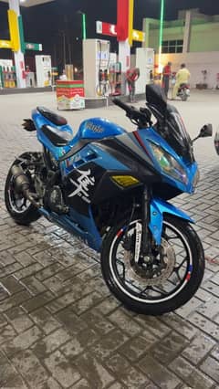 Kawasaki Ninja zx400 replica