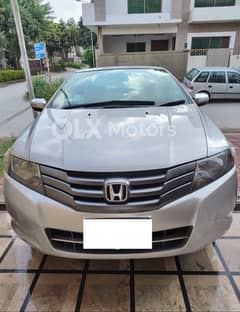 Honda City 1.5 Manual – Full Option