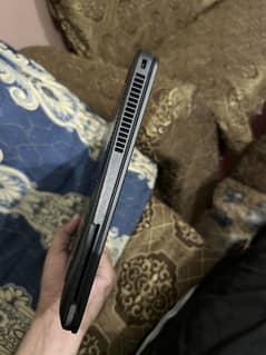 Dell latitude E7270
