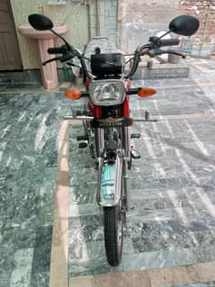 superstar bike 2025 model