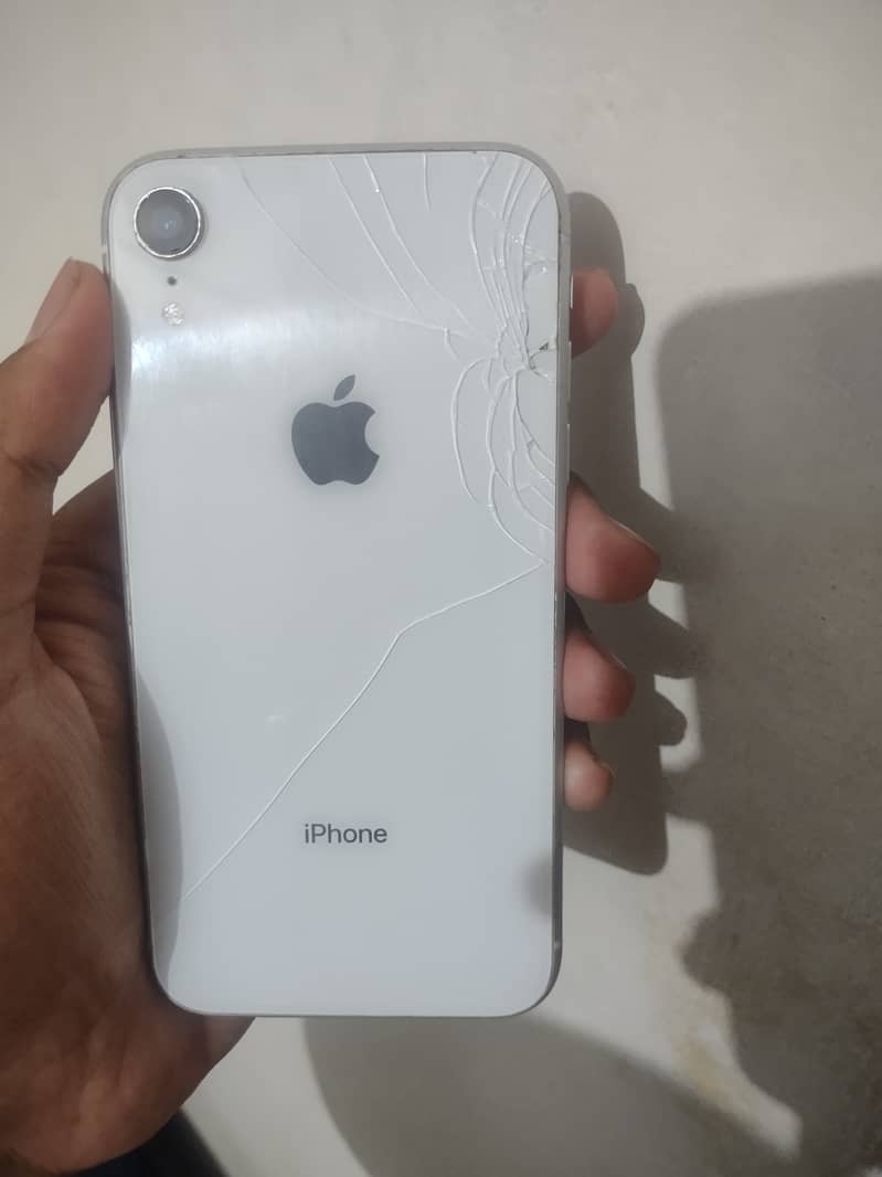 Iphone xr non pta factory un lock 100%BH 2