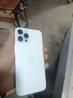 I phone 12 pro Max 128 Gb factory unlock battery Health 95