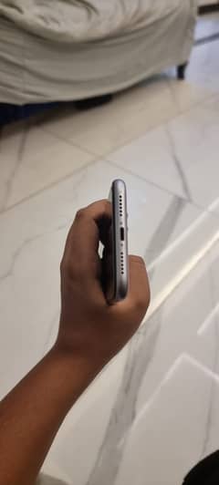 IPHONE11