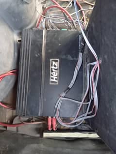 speaker and amplifier buffer