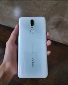 oppo f11 (8) (256)