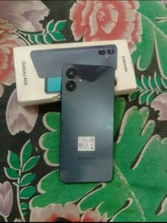samsung galaxy A06 4gb 64gb with Box