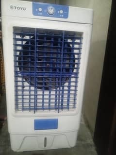 Toyo company ka Air coular 10/7 condition with ice bottle