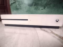 Xbox one s(white) 1 tb with controller in mint condition