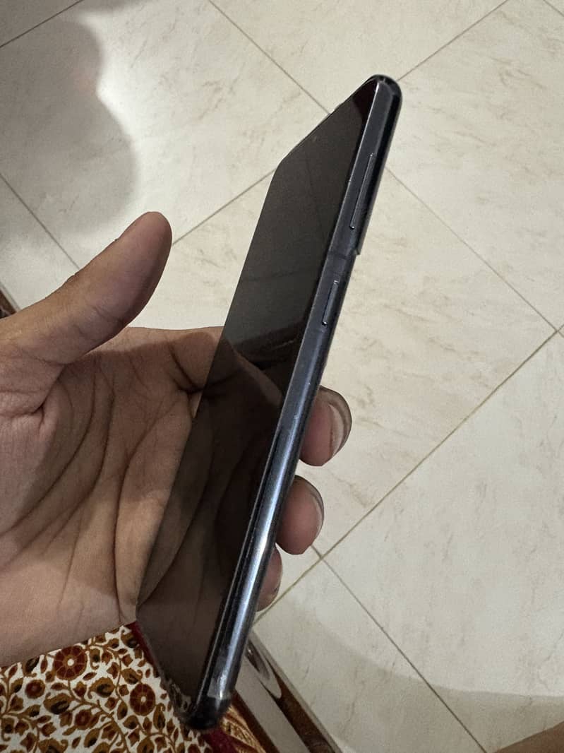 Samsung s21 5G FE 3