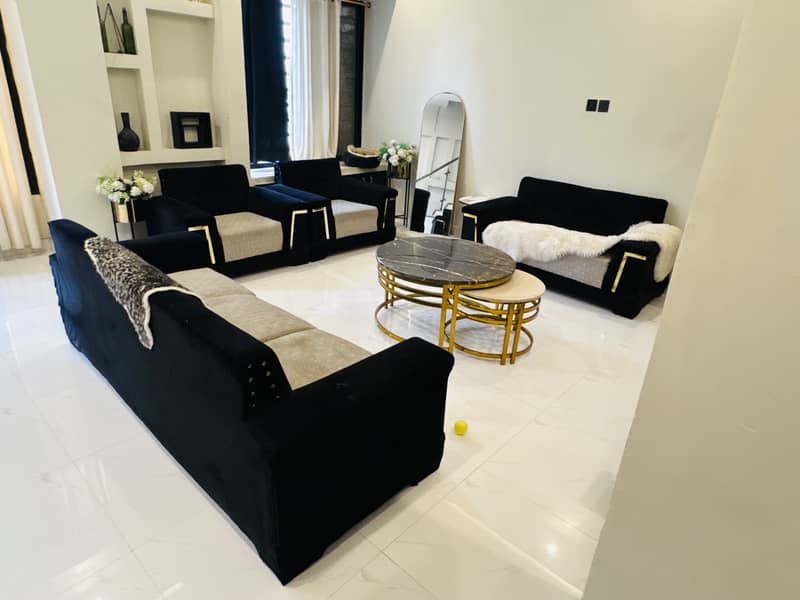 Black sofa set 4