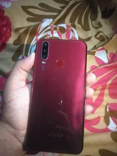 Vivo y17          13k