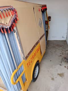 Tez raftar rickshaw
