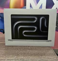 Apple MacBook pro m3 chip 2023 for sale 0341/7317/055