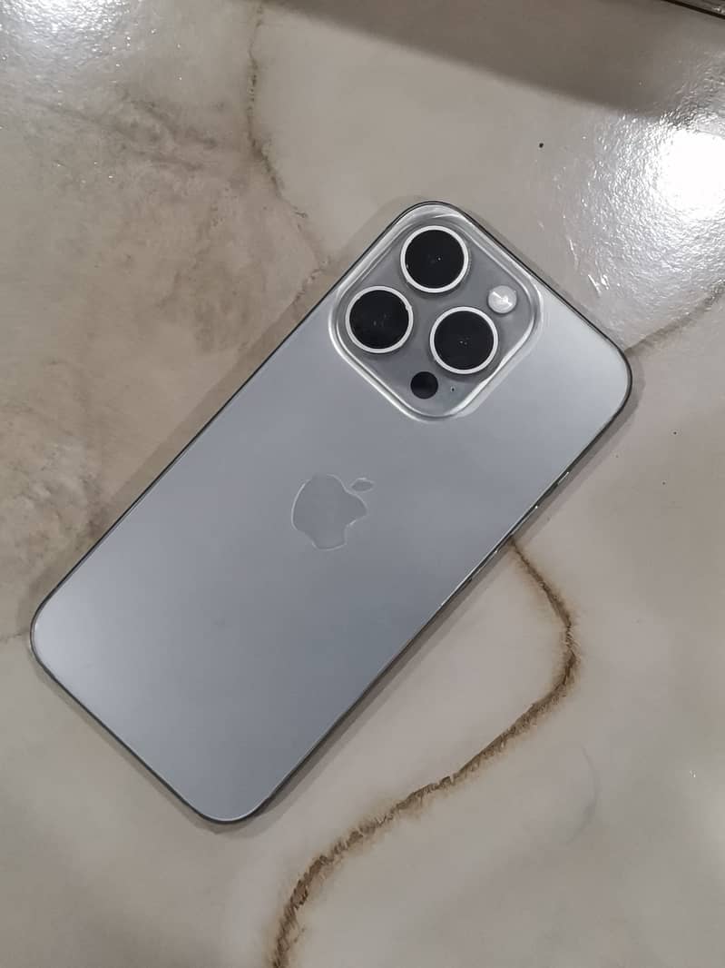 iPhone 15 pro in 10/10 condition 92 battery health cycle count 268 0