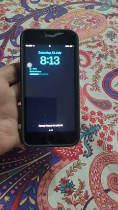 Apple iPhone SE 2020