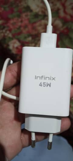Infinix original chargar 45 wad contact 03022916197  location narowal