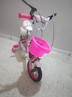 Girls pink cycle