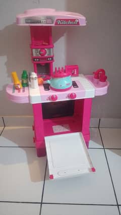 Girls kitchen set