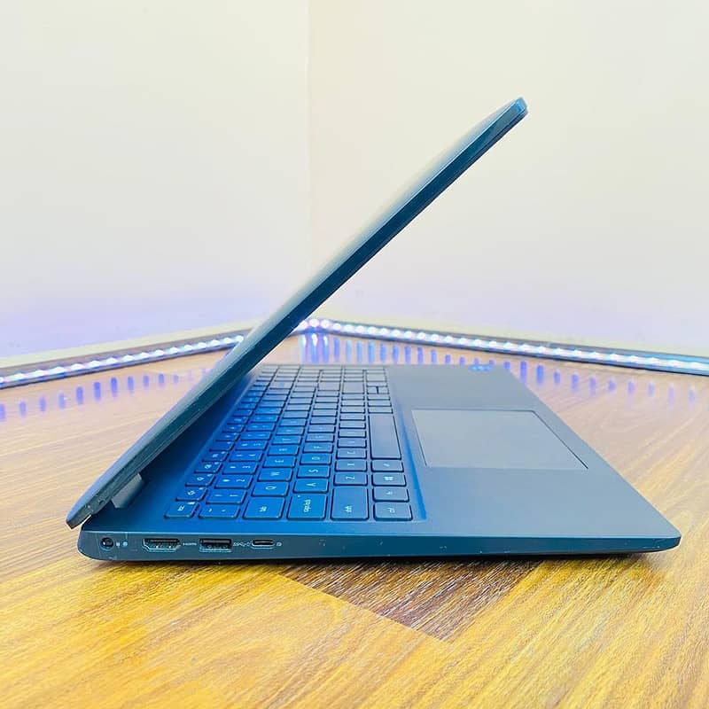 Dell latitude 3520 || core i5 11th generation || 4 ghz processor || 3