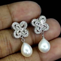 beautiful studs earrings
