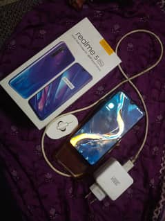 realme