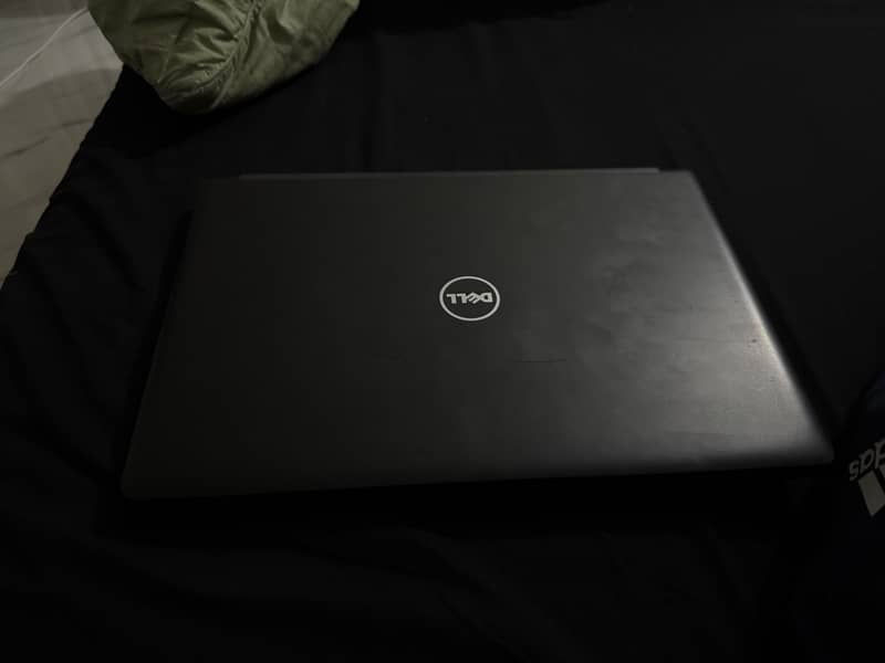 Dell latitude 5280 core i5 7th generation laptop 1