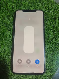 I phone xsmax 512