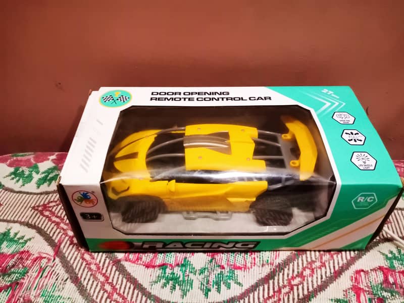 rc car with door open function 1