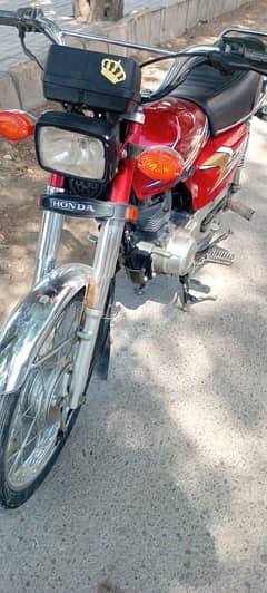 Honda cg 125 red colour
