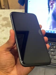 iPhone 11