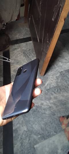 12000 infinix hot 9  4 128 brand new
