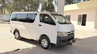 Toyota hiace 2005
