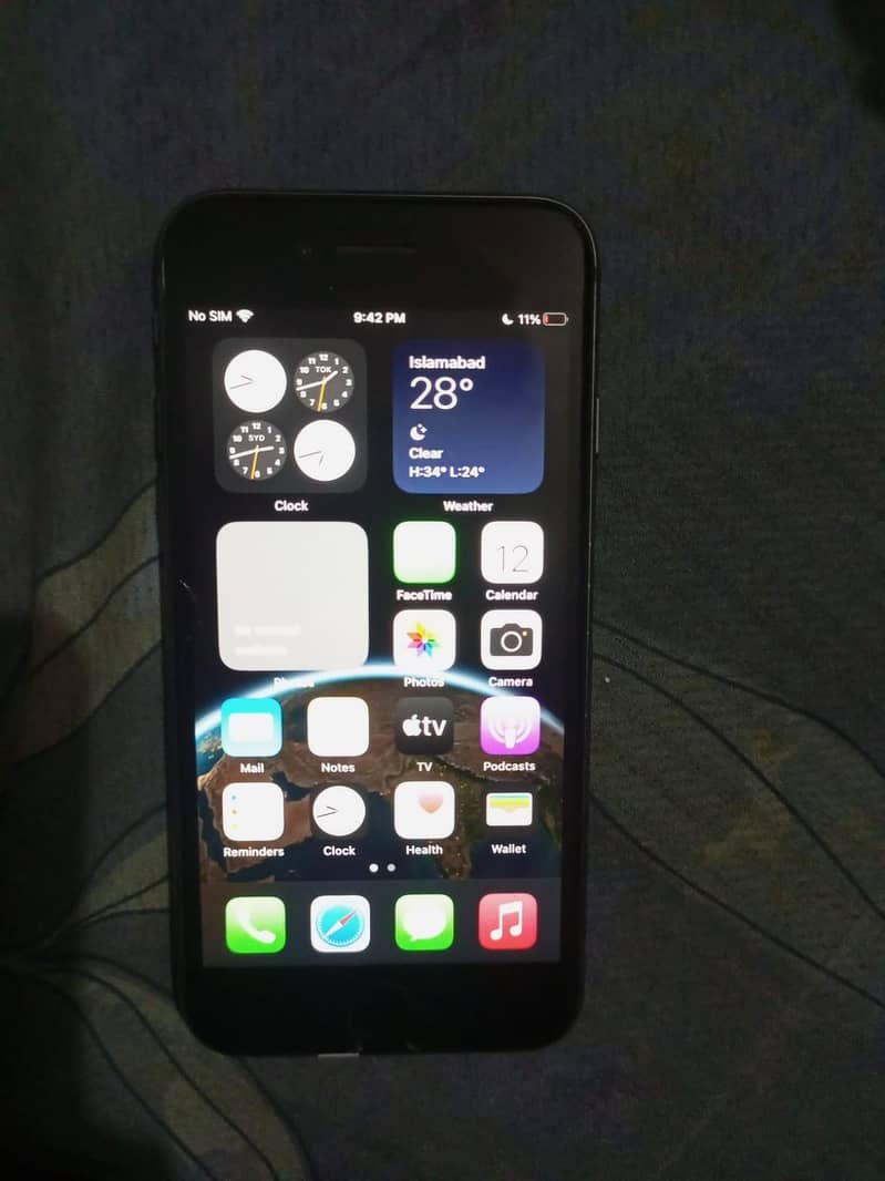 iphone 8 non pta but 2  month sim working 1