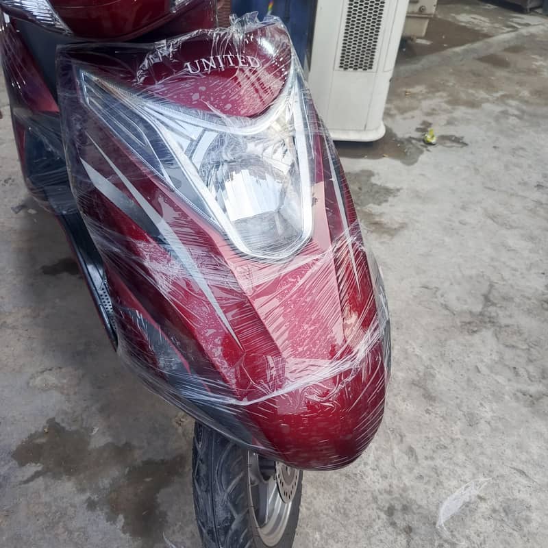 united scooties available 6