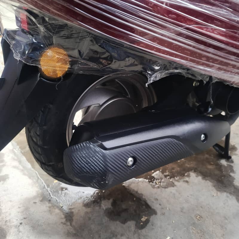 united scooties available 12