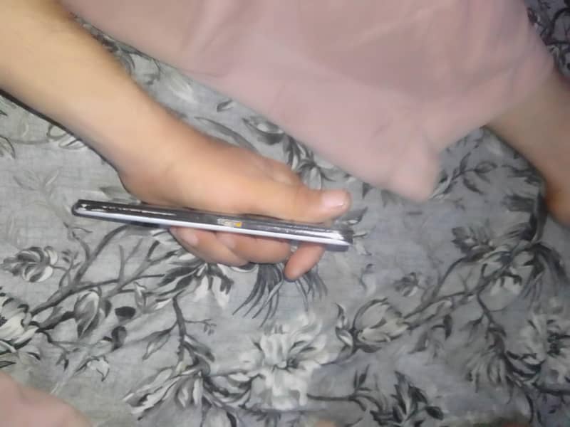 Oppo F11 Normal condition on/off button  not work. 2