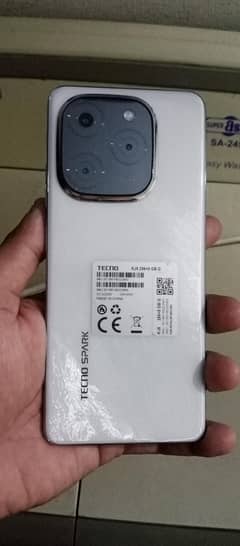 fresh condition with box and charger