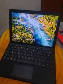 Dell i5 7th gen. . . . . 2in1 touch screen 2k resolution 256 m2